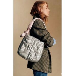 NEW CARAA SPORT Fractus Tote Silver/Pink